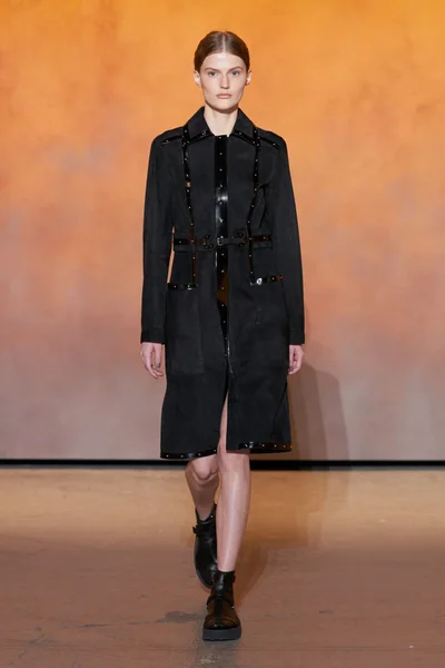 Look 9